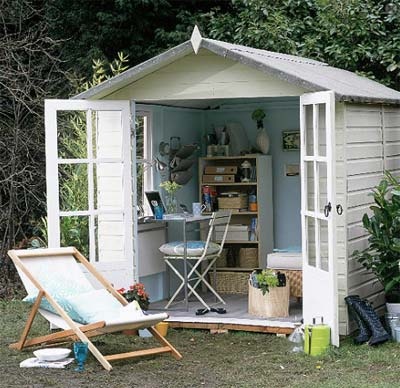 Outdoor shed turned office
