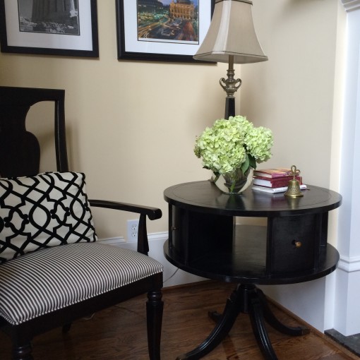 Black round side table