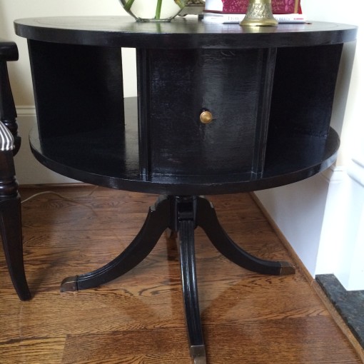 black round side table 