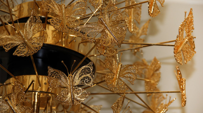 Butterfly chandelier - gold Koket