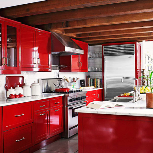 Red & Wht kitchen