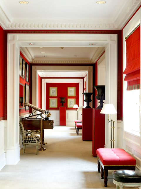 red white entry via savvy home
