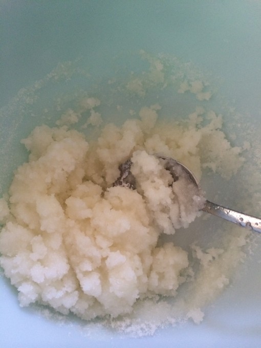 Make a vanilla mint sugar scrub