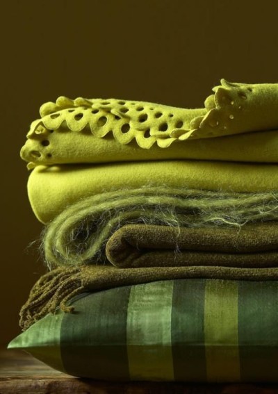 Chartreuse blankets