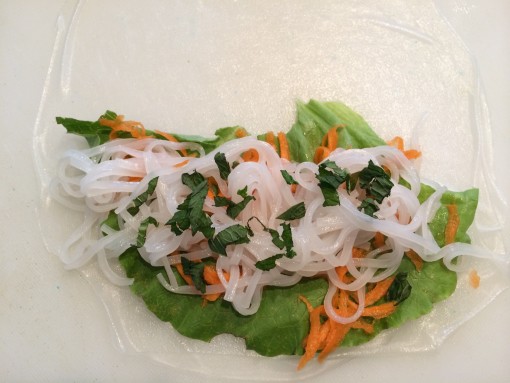 Elle's shrimp spring rolls - how to 