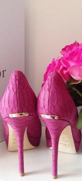 Christian Dior Pink heels